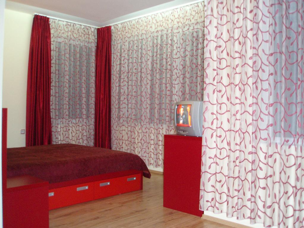 Mania Guest House Kalofer Cameră foto